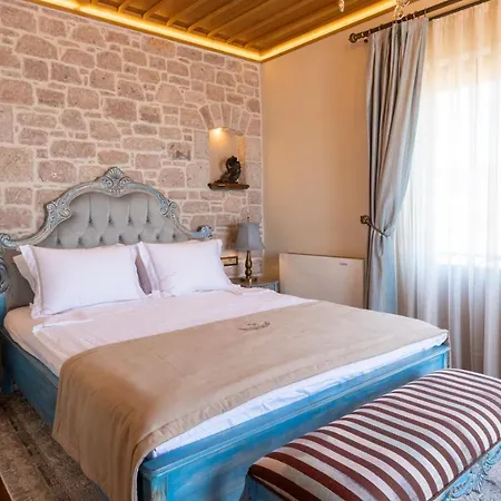 Cunda Baradiel * Ayvalik